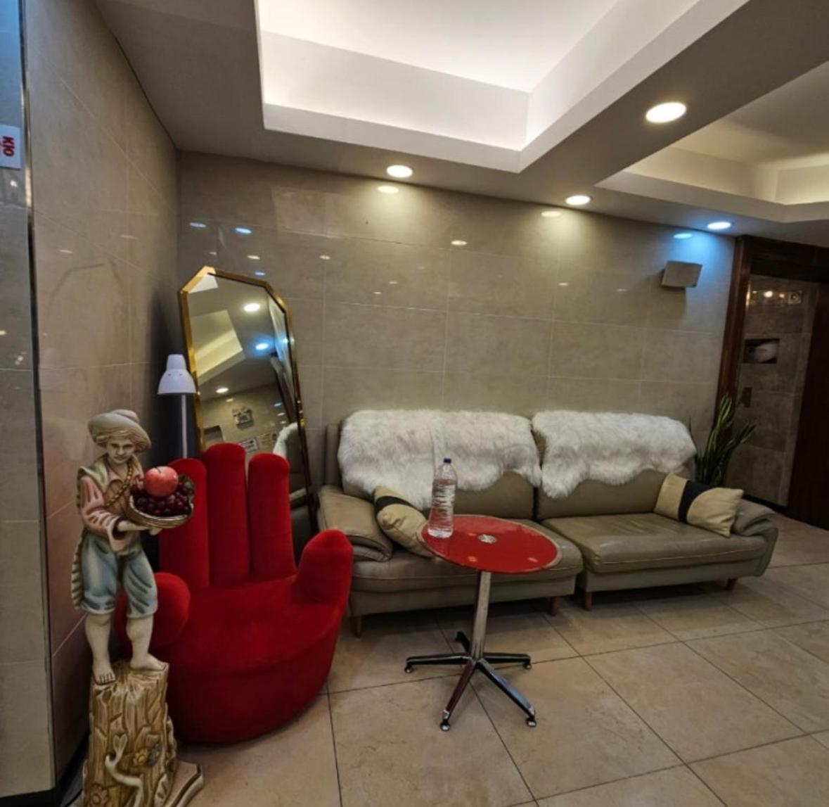 Joy Hotel Jeju Buitenkant foto